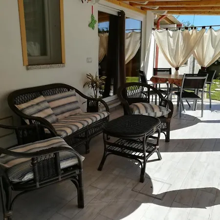 Gli Ulivi A Santa Margherita di Pula